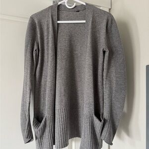 Women's Open-Front Gray Cardigan Sweater